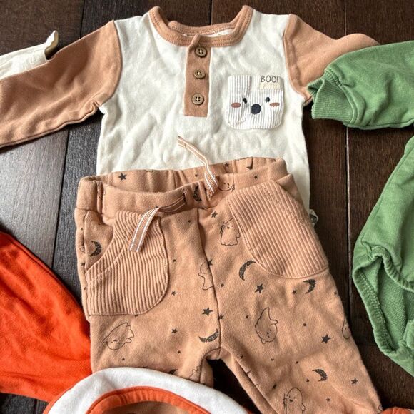 Lot of baby boys newborn clothes mixed Halloween fall 10 pieces carters rabbit + - Picture 4 of 9